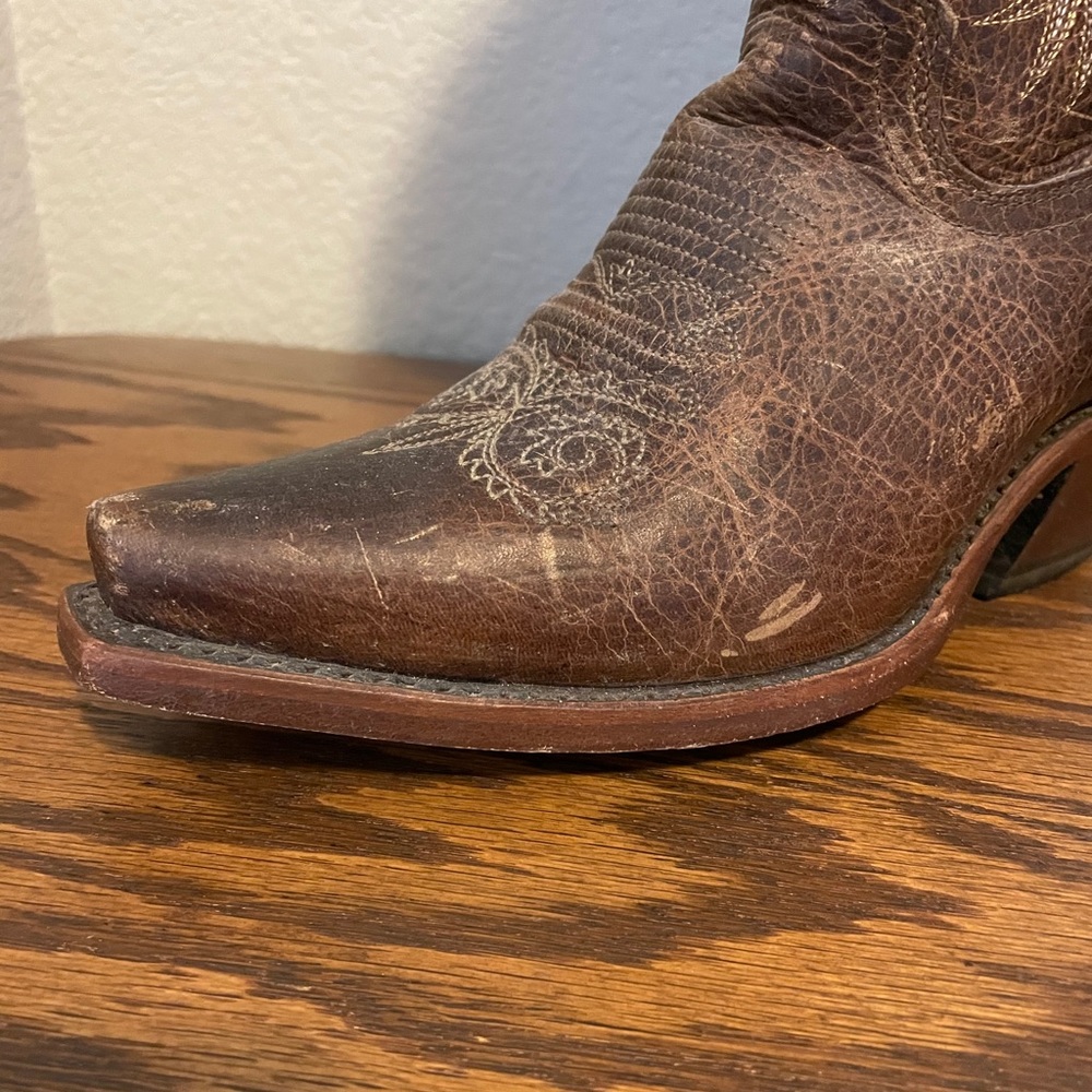 Justin Boots - Picture 6 of 8